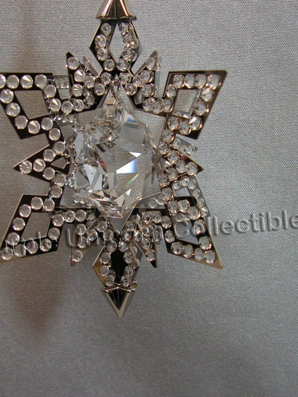 Swarovski Crystal Crystal Pixel Christmas Ornament Star Silver Tone 5135808